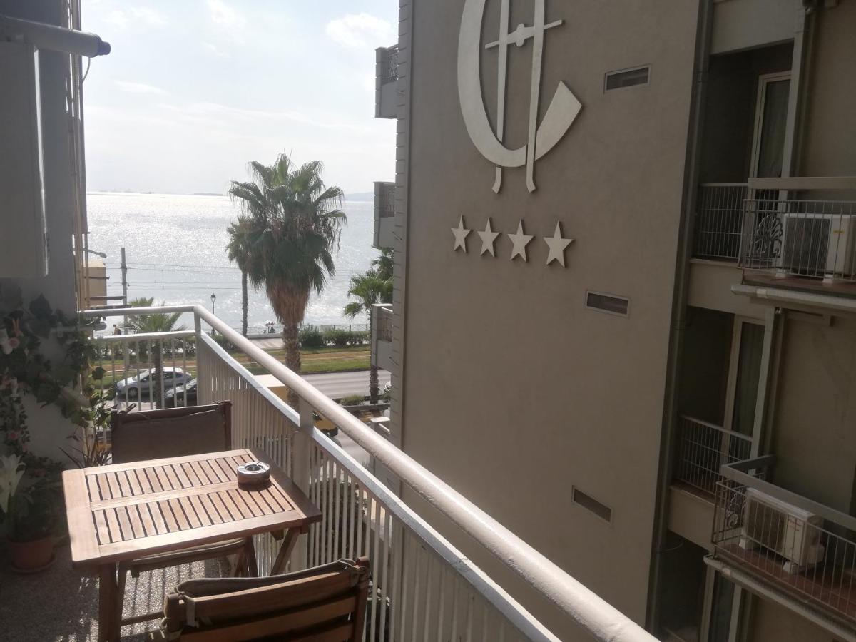 Athens Riviera Apt With Seaview, 15' To Acropolis Exterior foto